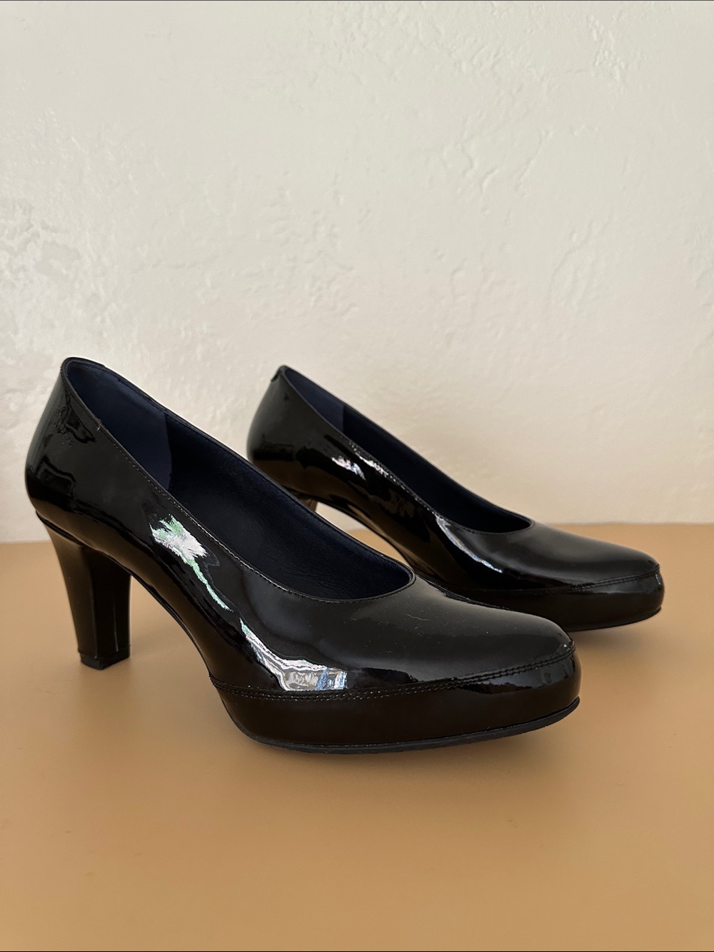 Black Patent Leather Heel Pumps Dorking by Fuchs Blesa style